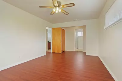8595 Bradshaw Road, Elk Grove, CA 95624 - Photo 12