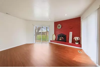 8595 Bradshaw Road, Elk Grove, CA 95624 - Photo 6
