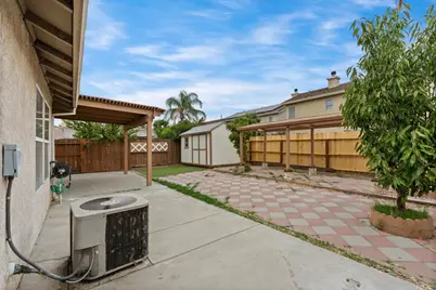 13740 Peridot Street, Lathrop, CA 95330 - Photo 44