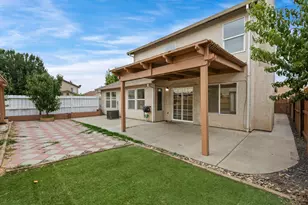 13740 Peridot St, Lathrop, CA 95330 - Photo 38