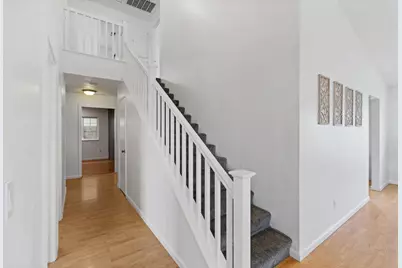 13740 Peridot Street, Lathrop, CA 95330 - Photo 16