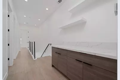 1429 W Street, Sacramento, CA 95818 - Photo 22