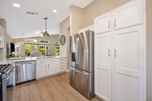 7117 Clearview Way, Roseville, CA 95747 - Photo 10