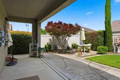 1283 Shady Pines Street, Manteca, CA 95336 - Photo 32