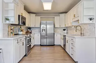8300 Jantzen Rd, Modesto, CA 95357 - Photo 18