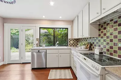 1276 Vanderbilt Way, Sacramento, CA 95825 - Photo 16
