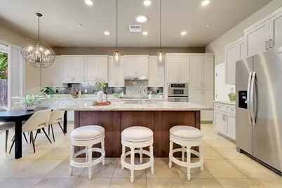 3001 Demartini Drive, Roseville, CA 95661 - Photo 2