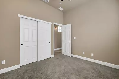 3001 Demartini Drive, Roseville, CA 95661 - Photo 38