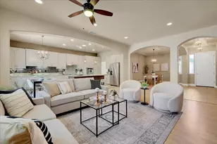3001 Demartini Dr, Roseville, CA 95661 - Photo 12