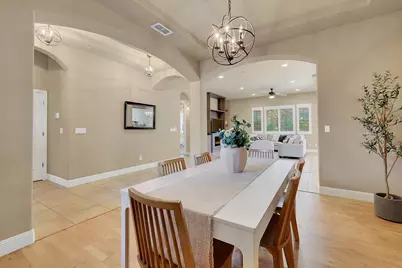 3001 Demartini Drive, Roseville, CA 95661 - Photo 10