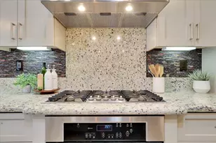 3001 Demartini Dr, Roseville, CA 95661 - Photo 20