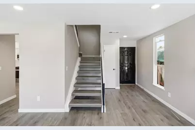 7521 Delta Pointe Way, Sacramento, CA 95823 - Photo 12