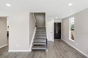 7521 Delta Pointe Way, Sacramento, CA 95823 - Photo 12