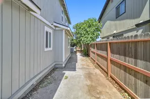 7521 Delta Pointe Way, Sacramento, CA 95823 - Photo 48