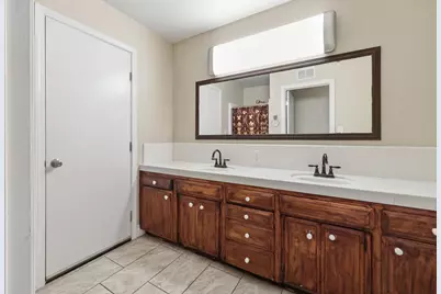 1214 E Mesa Avenue, Fresno, CA 93710 - Photo 16