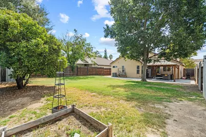 8695 Fobes Drive, Antelope, CA 95843 - Photo 24