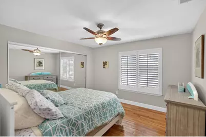 7064 Riverside Boulevard, Sacramento, CA 95831 - Photo 26