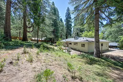 10650 Pine Hill Drive, Grass Valley, CA 95945 - Photo 32