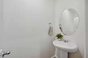8308 Kossum Wy, Elk Grove, CA 95624 - Photo 36