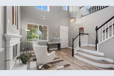6070 Orchard View Drive, Elk Grove, CA 95757 - Photo 8