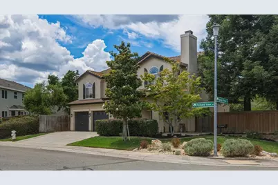 6070 Orchard View Drive, Elk Grove, CA 95757 - Photo 4