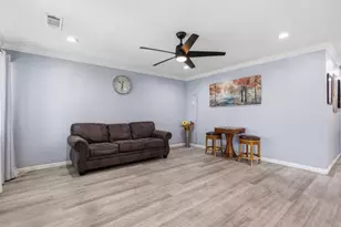 4867 E Leisure Ave, Fresno, CA 93727 - Photo 8