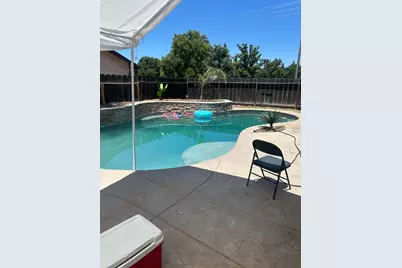 629 E Fort Henry, Modesto, CA 95354 - Photo 18