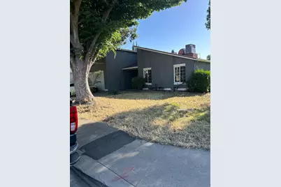 629 E Fort Henry, Modesto, CA 95354 - Photo 2