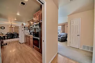 878 Alexander St, Livermore, CA 94550 - Photo 36