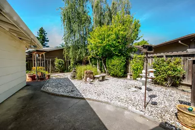 1622 Donner Way, Woodland, CA 95695 - Photo 40