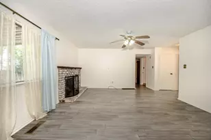1622 Donner Way, Woodland, CA 95695 - Photo 18