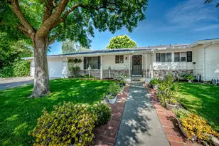 1622 Donner Way, Woodland, CA 95695 - Photo 2