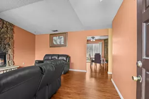 185 Salida St, Sacramento, CA 95838 - Photo 2