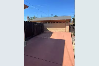 411 J. Street, Los Banos, CA 93635 - Photo 4