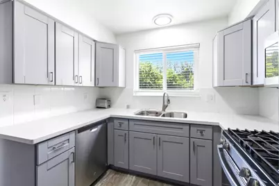 5983 Mack Road, Sacramento, CA 95823 - Photo 4