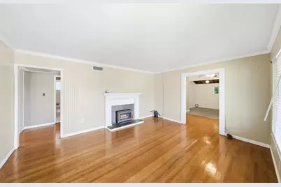 7566 Circle Parkway, Sacramento, CA 95823 - Photo 4