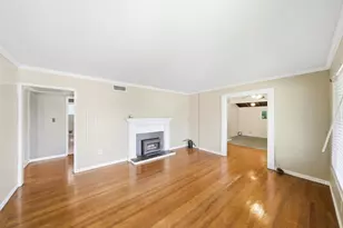 7566 Circle Pkwy, Sacramento, CA 95823 - Photo 4