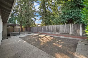 2715 Stanfield Dr, Stockton, CA 95209 - Photo 38
