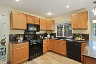 2715 Stanfield Dr, Stockton, CA 95209 - Photo 16