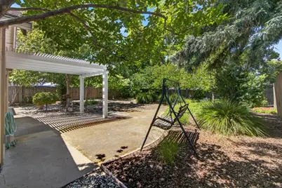 1310 Carnation Court, Roseville, CA 95661 - Photo 30