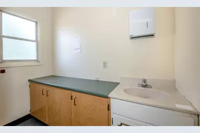 902 Court Street, Woodland, CA 95695 - Photo 42