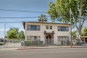 902 Court St, Woodland, CA 95695 - Photo 6