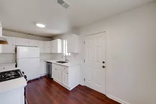 5511 Georgia Dr, North Highlands, CA 95660 - Photo 12