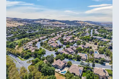 1080 Souza Drive, El Dorado Hills, CA 95762 - Photo 70