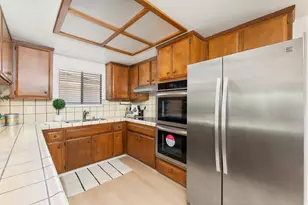 96 Parkshore Cir, Sacramento, CA 95831 - Photo 18