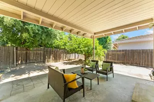 96 Parkshore Cir, Sacramento, CA 95831 - Photo 48
