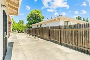 96 Parkshore Cir, Sacramento, CA 95831 - Photo 60