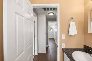 5625 Layton Dr, North Highlands, CA 95660 - Photo 22