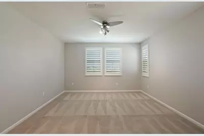 1952 Garden Farms Avenue, Lathrop, CA 95330 - Photo 34