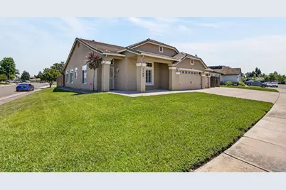 1123 Thornbridge Drive, Galt, CA 95632 - Photo 4